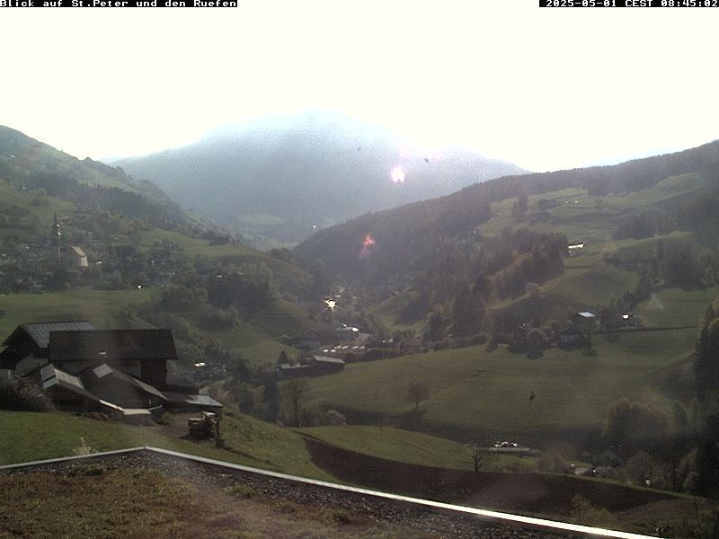 Vista su San Pietro e il monte Ruefen - Funes