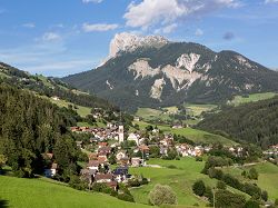 Discovery journey through Val di Funes, Video