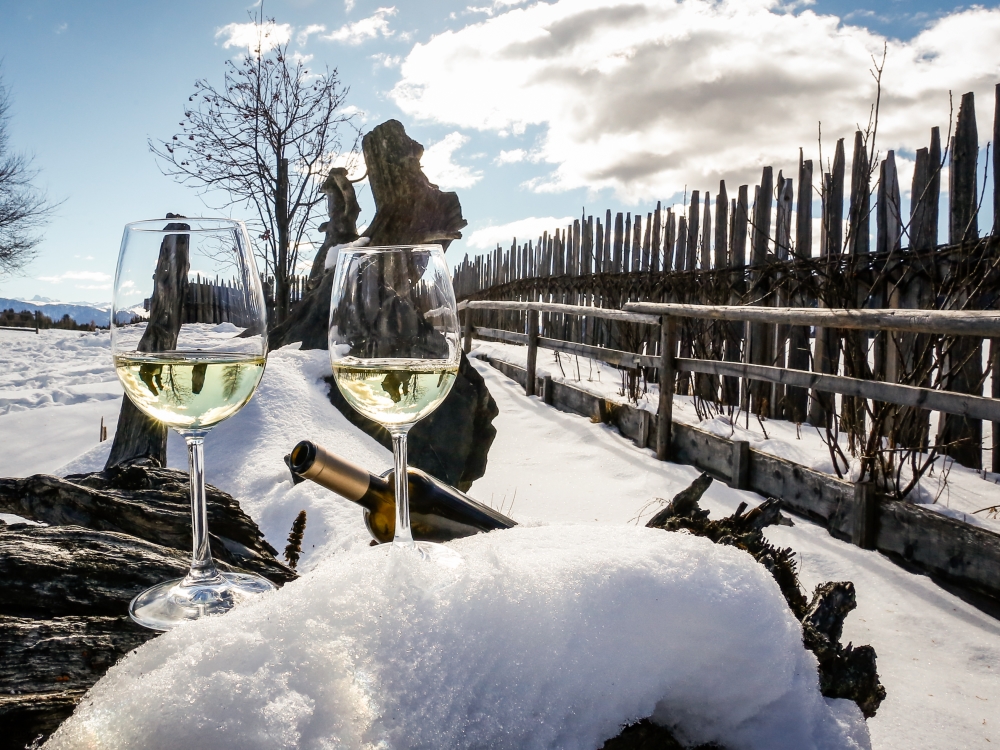 Snow & Wine