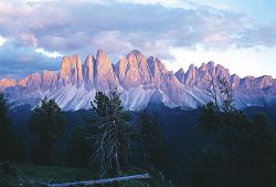 Odle, Unesco, tramonto, funes, panorama